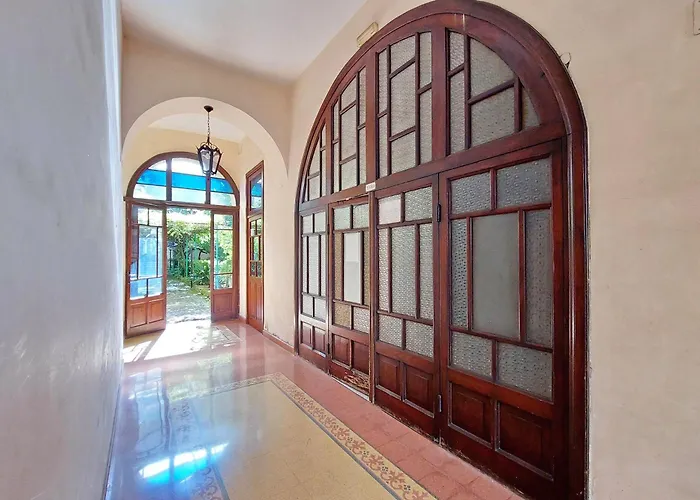 Amm Luxury Bed & Breakfast 4*