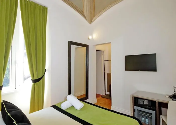 Amm Luxury